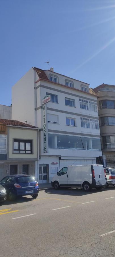 Apartamentos Orillamar 오그로브 외부 사진